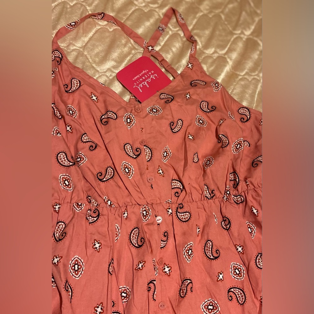 Isabel maternity dress By Ingrid & Isabel Pink Paisley size medium - Picture 4 of 5